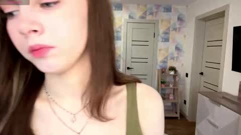 Jolyn online show from February 26, 6:17 am