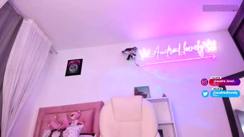 Andrea online show from March 12, 3:10 am