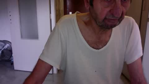 auguste688483 online show from February 3, 9:35 am