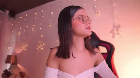 aura_rouss online show from January 14, 1:02 am