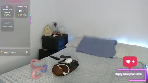 Auro online show from April 8, 11:35 am