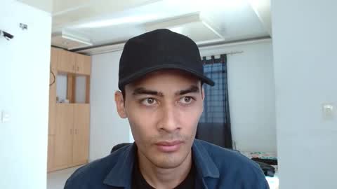 Aureliano online show from September 29, 1:21 pm