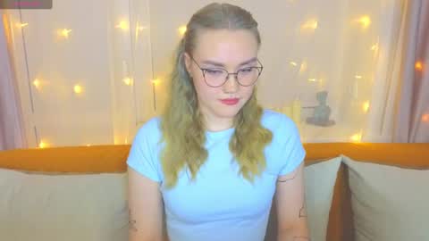 Kate online show from February 25, 6:55 pm