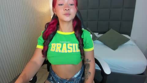 A U R O R A online show from March 6, 9:03 am