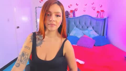 aurora_sky9 online show from February 12, 2:04 am