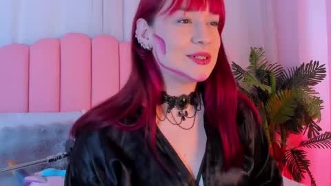 Snapshot of aurora_sweet2 chatting on October 21, 1:22 am Madison online show from October 21, 1:22 am