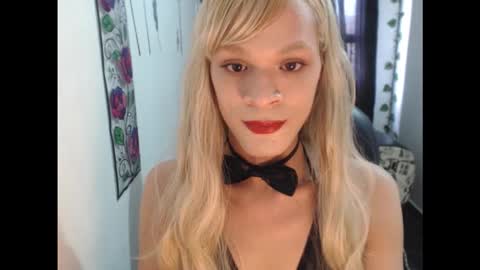 AURORA online show from November 22, 6:50 pm