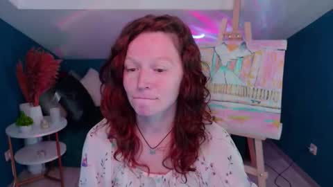 Snapshot of auroraborealis__ chatting on October 7, 7:48 am auroraborealis__ online show from October 7, 7:48 am