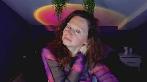 Snapshot of auroraborealis__ chatting on September 20, 6:27 am auroraborealis__ online show from September 20, 6:27 am