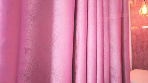 aurora online show from January 12, 6:48 pm