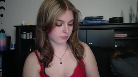 auroralightz1 online show from February 24, 2:03 am