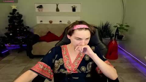 Aurora online show from December 15, 3:19 pm