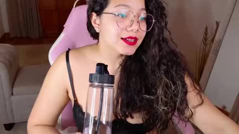 Aurora online show from January 10, 8:58 pm