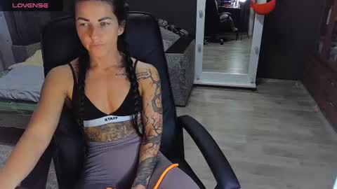 Ava online show from June 23, 4:02 pm