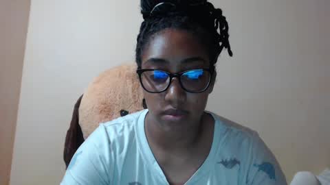 Snapshot of ava_f0xy chatting on February 25, 11:37 pm Ava Jordana online show from February 25, 11:37 pm