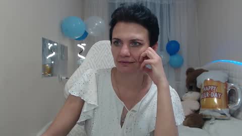 avasaturnian online show from September 22, 4:55 pm