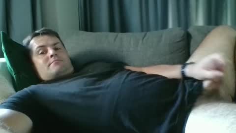 averagejoe2025 online show from October 9, 11:10 pm