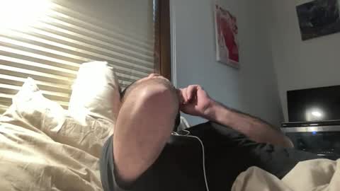 averagejoe345977 online show from February 3, 6:12 pm