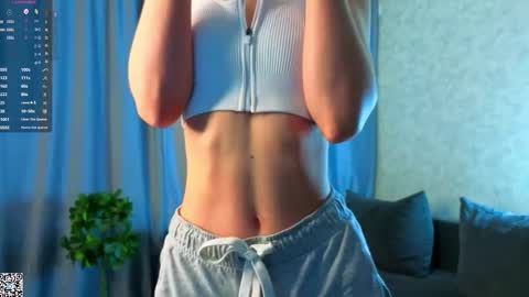 Lucy online show from January 15, 6:33 am