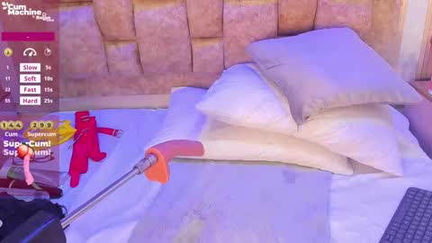 AVIS  online show from September 25, 9:00 pm