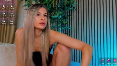 AVRILL CYRUX online show from February 27, 7:41 am