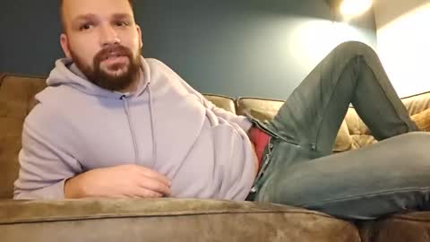 axcero online show from December 12, 11:03 pm