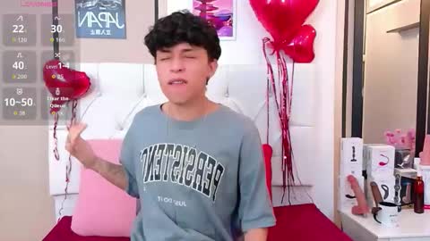 Axel Evanss online show from February 13, 2:09 pm