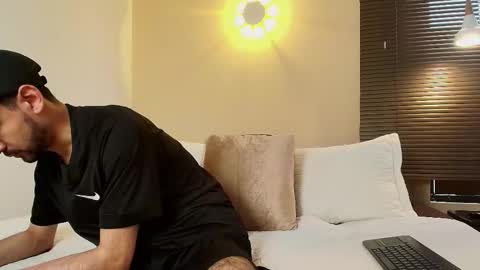 Axel Moon online show from October 20, 6:46 pm