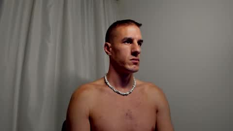 Axl online show from September 19, 12:04 am