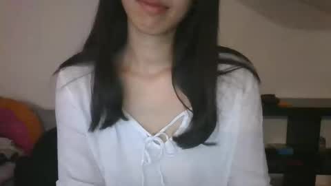 axue online show from October 3, 9:23 pm