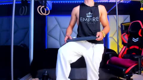 Ayden Miller online show from May 17, 10:46 am
