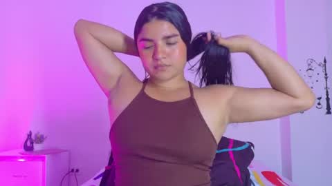 Mariana online show from July 20, 8:10 pm