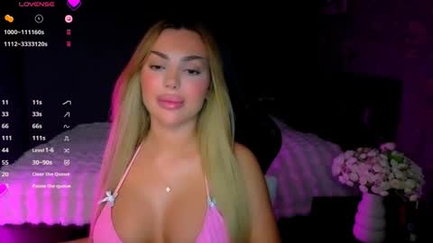  Ayla Demir  online show from April 4, 9:11 pm