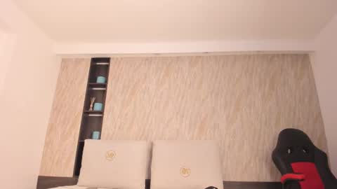 Ayla  online show from January 15, 9:45 pm