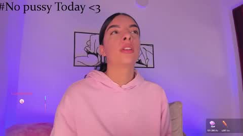 Aylin  online show from January 8, 11:49 am