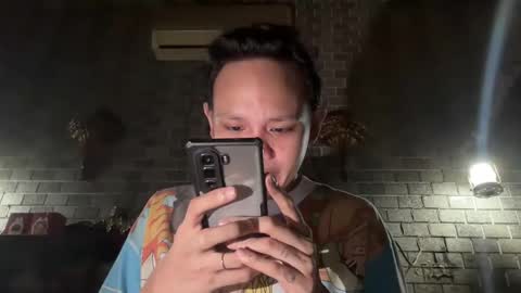 aymkyline online show from March 11, 10:07 am