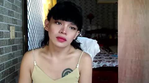 aymkyline online show from October 15, 6:16 am