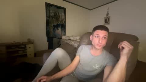 Snapshot of ayr129 chatting on March 9, 4:38 am ayr129 online show from March 9, 4:38 am