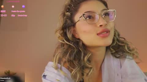 Ayra L online show from February 18, 12:48 am