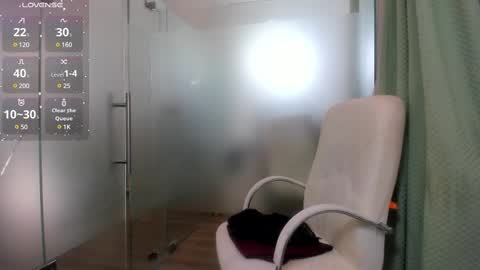 Ayumi online show from March 4, 8:13 am