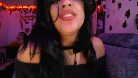 Snapshot of azaaharziz chatting on March 7, 1:31 am Azahar online show from March 7, 1:31 am