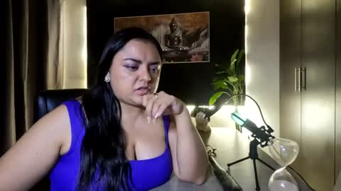 Goddess Azara online show from July 2, 2:00 pm