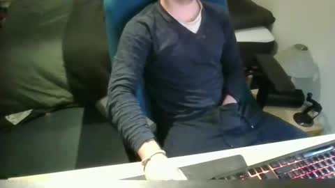 azdert online show from February 22, 2:15 am