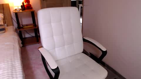 Lina online show from February 2, 1:47 am