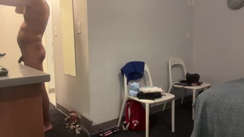 Snapshot of aziz_1000x chatting on February 12, 6:19 pm aziz_1000x online show from February 12, 6:19 pm