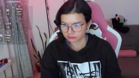 Azu  online show from March 24, 12:16 am