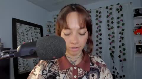 azumi saan online show from January 10, 3:34 am