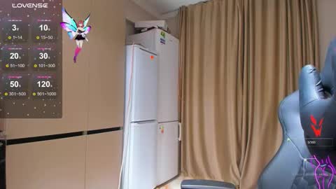 azure_moon online show from November 28, 3:08 pm