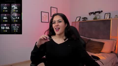 Azurra  online show from November 3, 8:54 pm