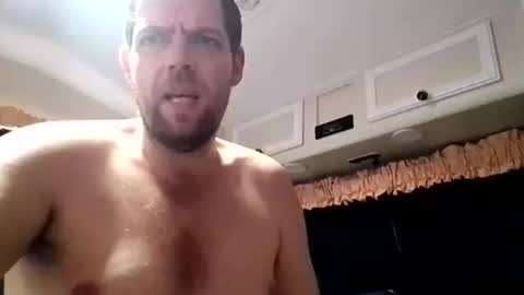 azza42086 online show from March 17, 4:50 am